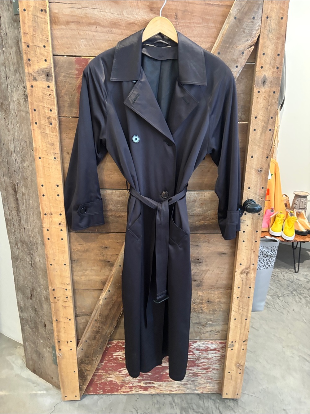 Like new, gorgeous, black, polished cotton satin trenchcoat